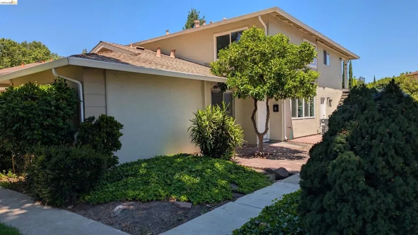 1387 Del Rio Cir B, Concord, California 94518