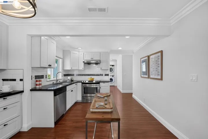 20556 Forest Ave, Castro Valley, California 94546