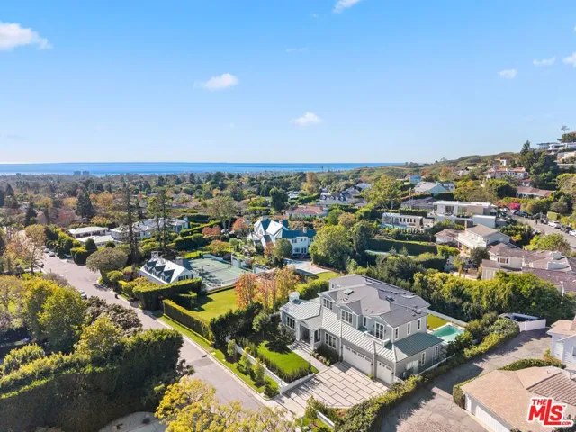 1675 San Remo Drive, Pacific Palisades, California 90272