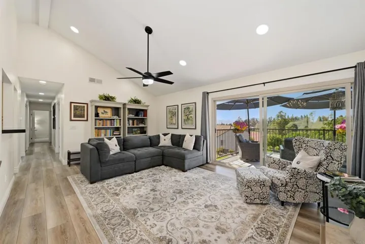 12627 Paseo Del Verano 61, San Diego, California 92128