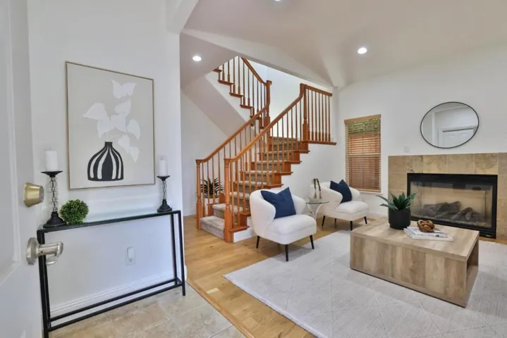 2278 Tuscany Court, East Palo Alto, California 94303