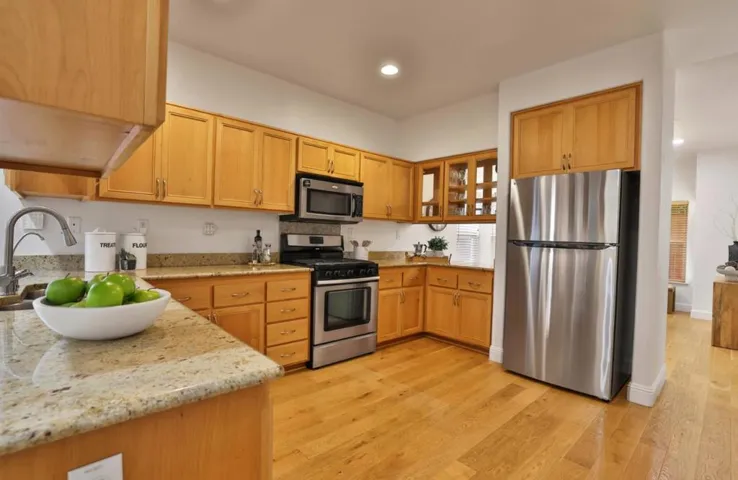 2278 Tuscany Court, East Palo Alto, California 94303