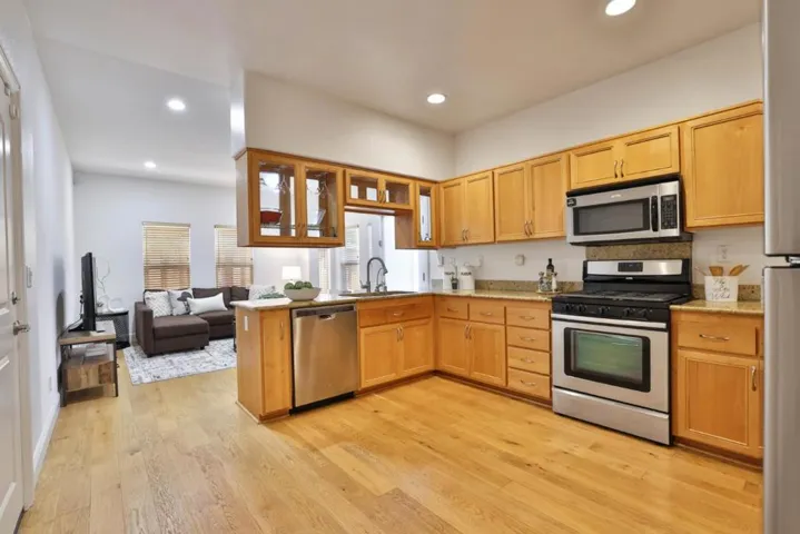 2278 Tuscany Court, East Palo Alto, California 94303