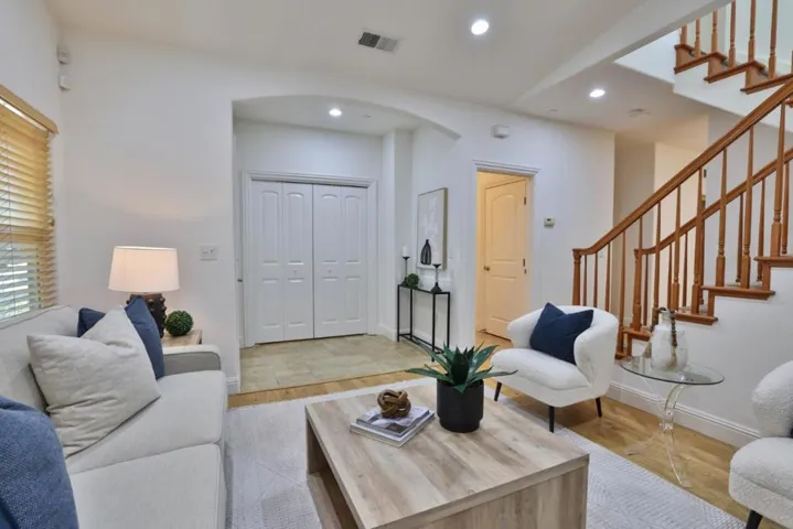 2278 Tuscany Court, East Palo Alto, California 94303