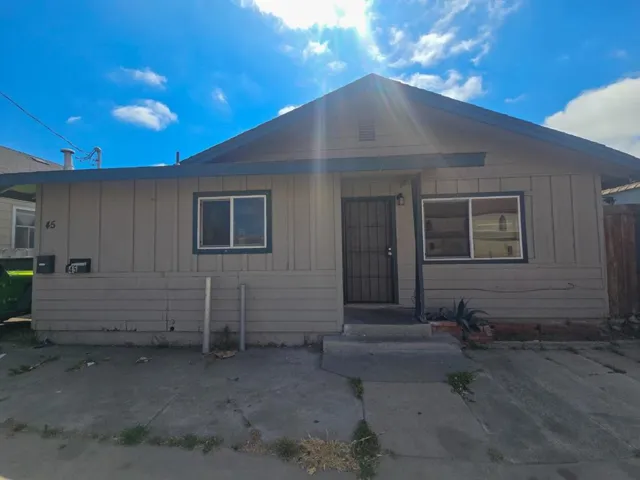 45 Sherwood Drive, Salinas, California 93901