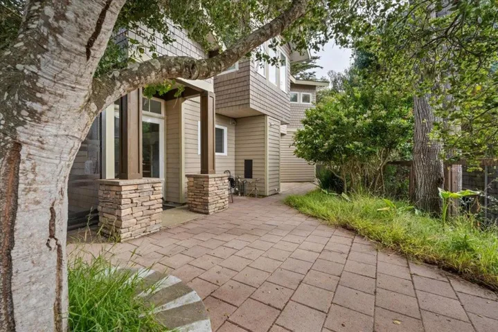 957 Syida Drive, Pacific Grove, California 93950