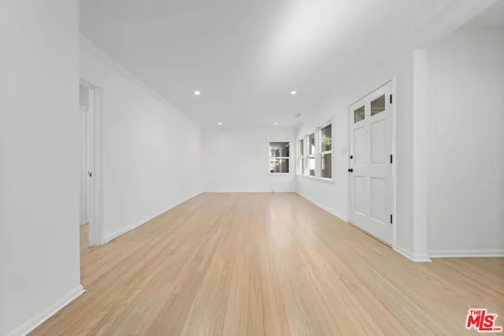 11345 Cashmere Street, Los Angeles, California 90049
