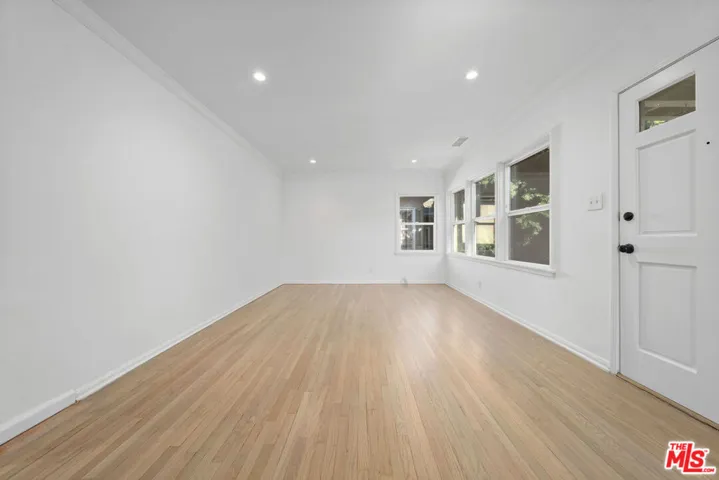 11345 Cashmere Street, Los Angeles, California 90049