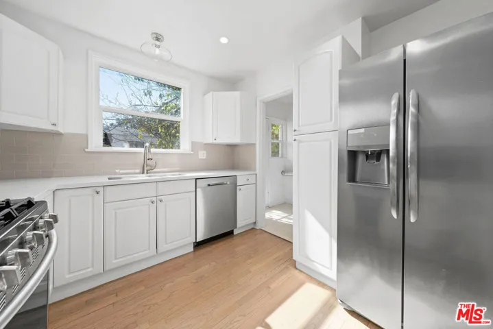 11345 Cashmere Street, Los Angeles, California 90049