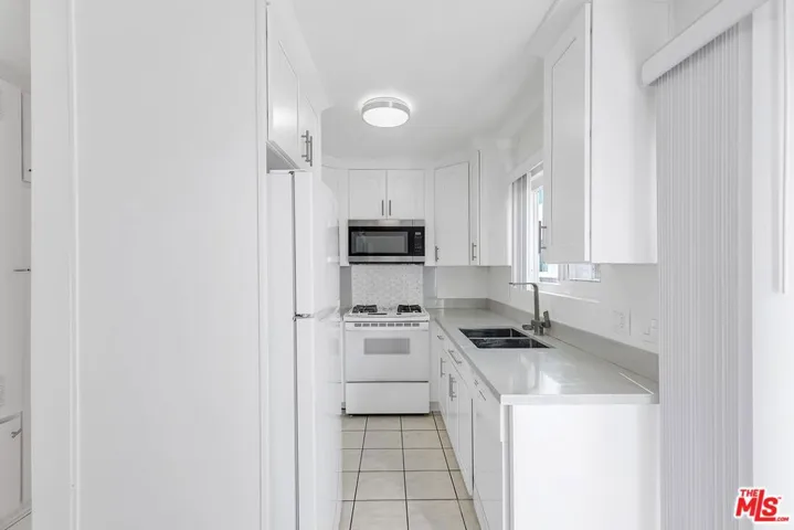 5524 Elmer Avenue 3, North Hollywood, California 91601