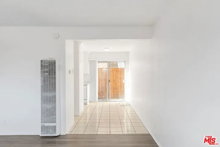 5524 Elmer Avenue 3, North Hollywood, California 91601