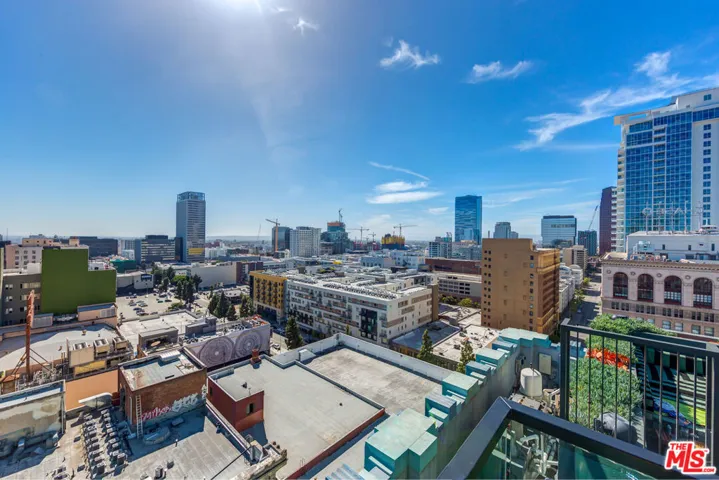 849 S Broadway M9, Los Angeles, California 90014