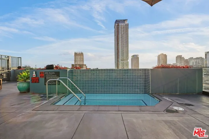 849 S Broadway M9, Los Angeles, California 90014