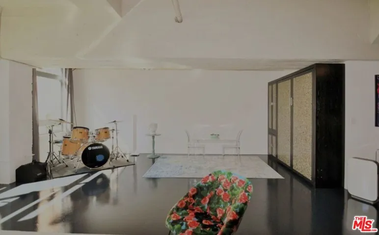 849 S Broadway M9, Los Angeles, California 90014