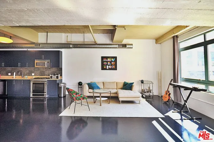 849 S Broadway M9, Los Angeles, California 90014