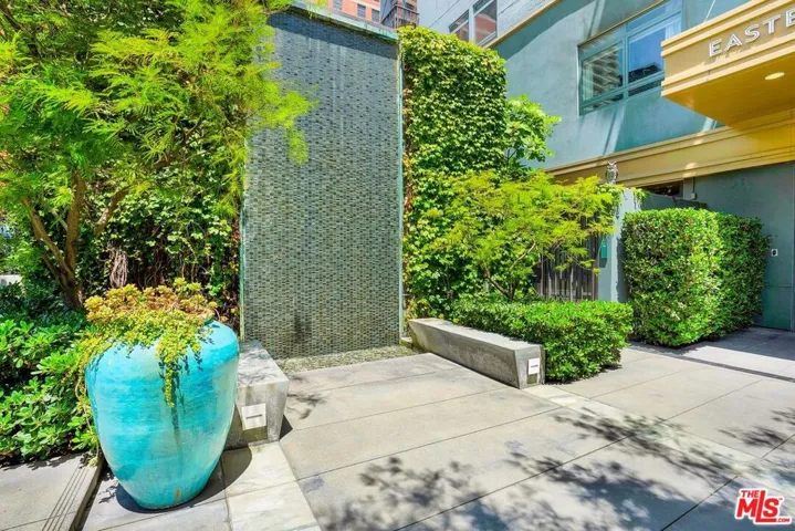 849 S Broadway M9, Los Angeles, California 90014