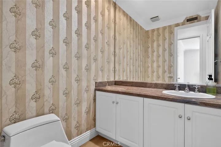 6810 Sycamore Glen, Orange, California 92869