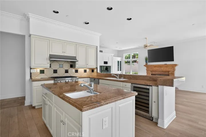 6810 Sycamore Glen, Orange, California 92869