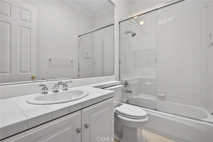 6810 Sycamore Glen, Orange, California 92869