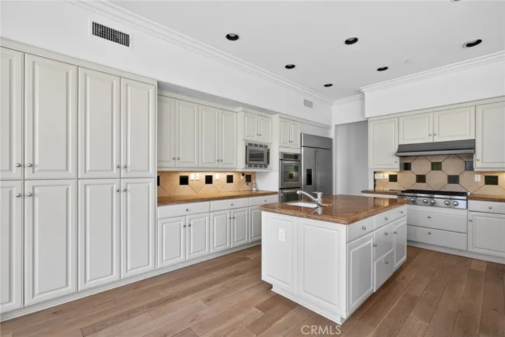 6810 Sycamore Glen, Orange, California 92869