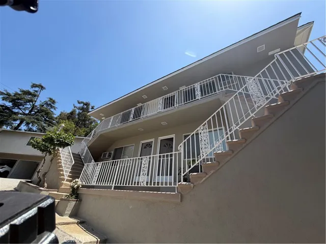1817 Verdugo Loma, Glendale, California 91208