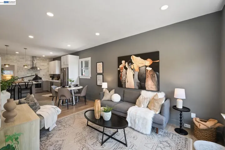 2617 Santa Clara Ave, Alameda, California 94501