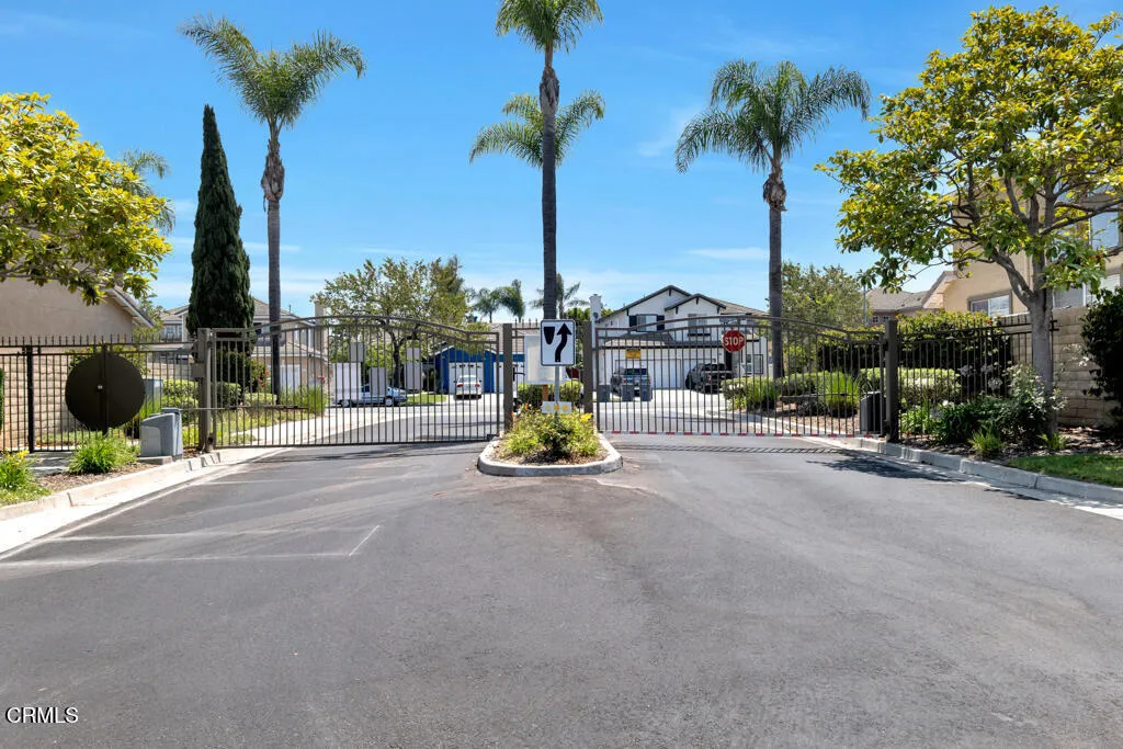232 Bolero Ln-HsHProd-48