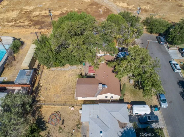 1109 W Lumber Street, Lancaster, California 93534