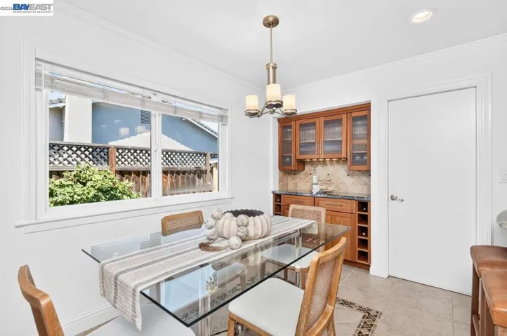 6252 Robin Ct, Pleasanton, California 94588