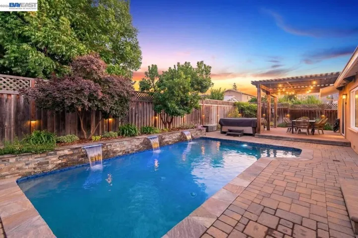 6252 Robin Ct, Pleasanton, California 94588