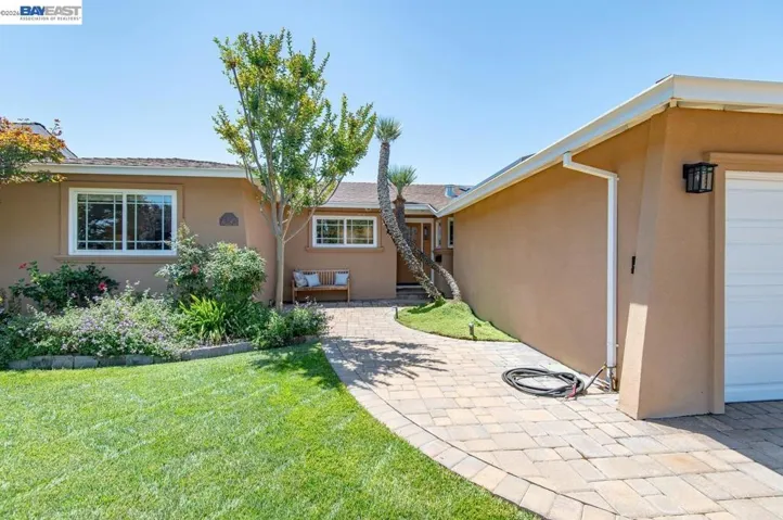 6252 Robin Ct, Pleasanton, California 94588