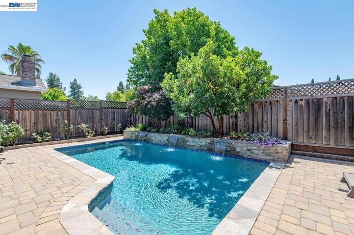 6252 Robin Ct, Pleasanton, California 94588
