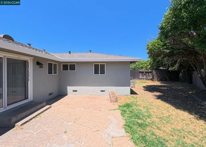 1967 Whitman Way, Sacramento, California 95822