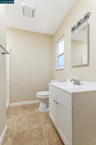 1967 Whitman Way, Sacramento, California 95822