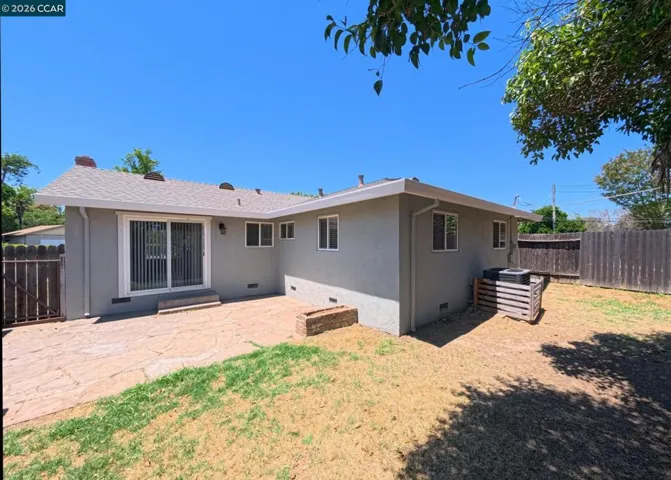1967 Whitman Way, Sacramento, California 95822