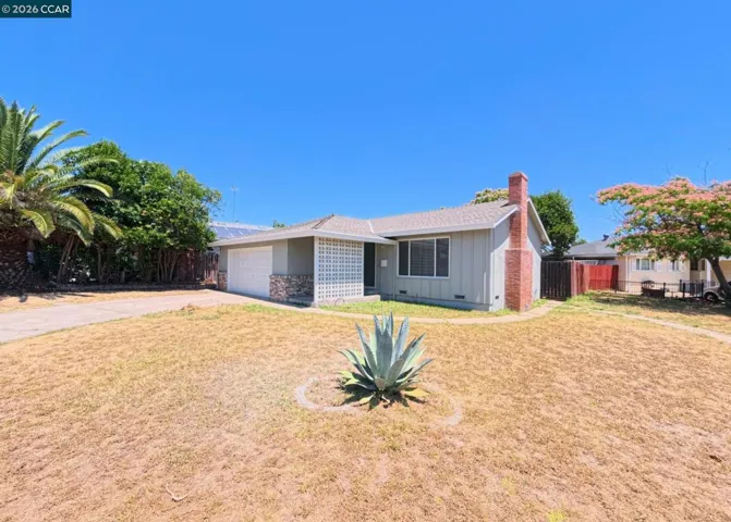 1967 Whitman Way, Sacramento, California 95822