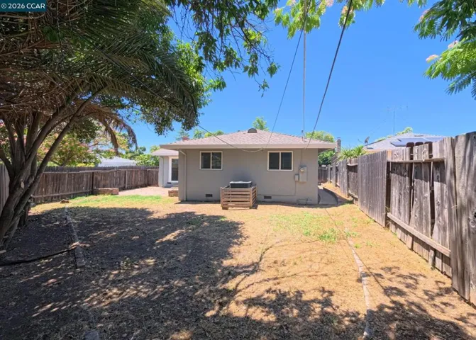 1967 Whitman Way, Sacramento, California 95822