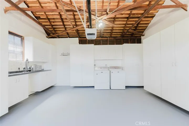 7114 Cantaloupe Avenue, Van Nuys, California 91405