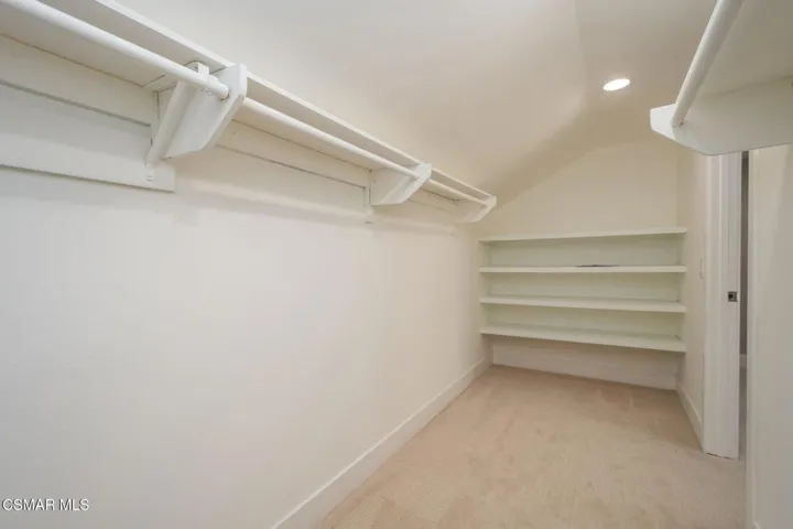 VCV-Daylight- Primary walk-in
