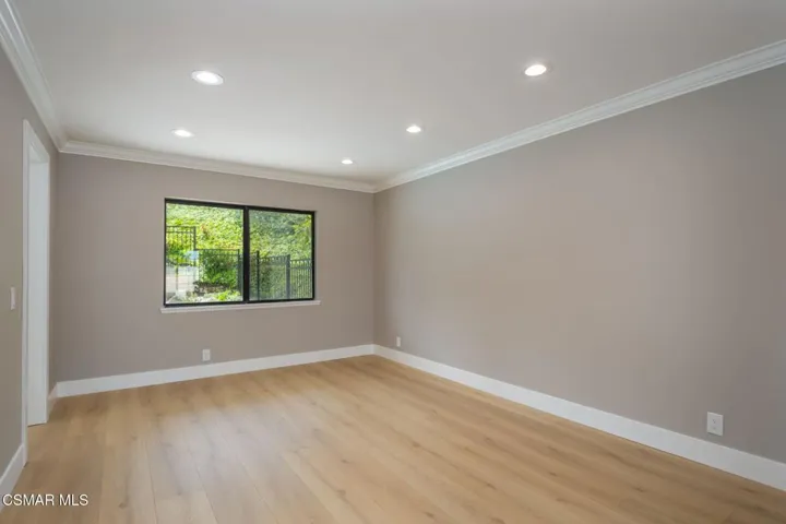 VCV-Daylight-Dining room 1