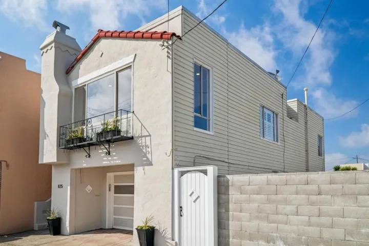 825 Amazon Avenue, San Francisco, California 94112