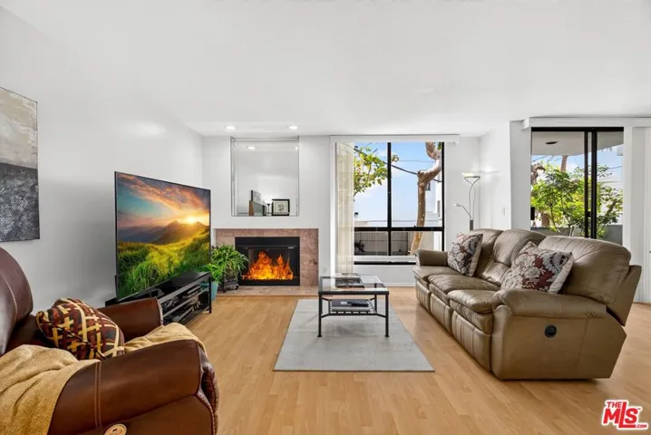 1312 S Saltair Avenue 105, Los Angeles, California 90025