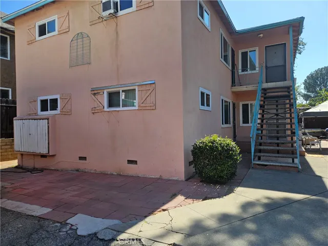 285 N Holliston 1, Pasadena, California 91106