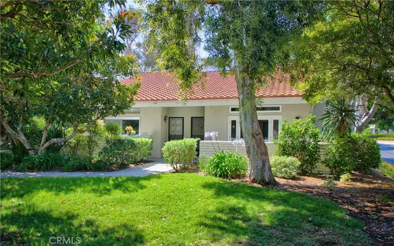 824 Via Alhambra D, Laguna Woods, California 92637