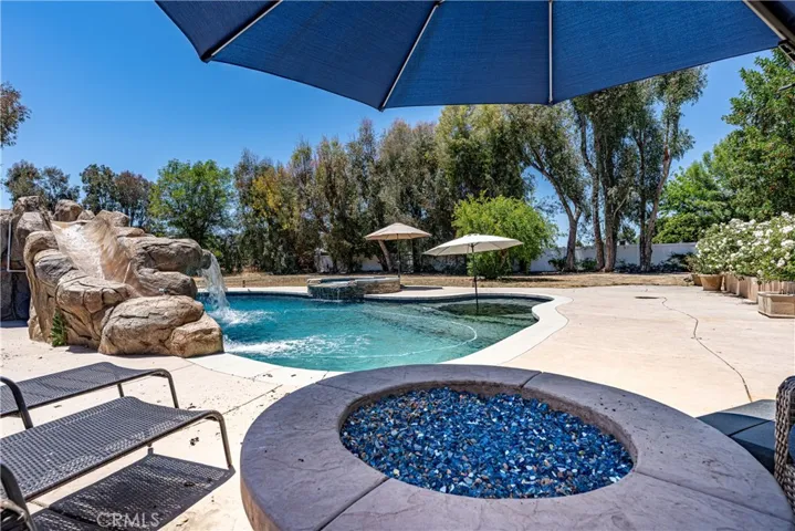 Built In Fire Pit