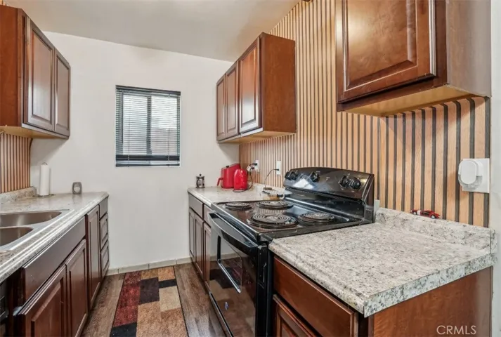 1629 Franklin 4, Santa Monica, California 90404