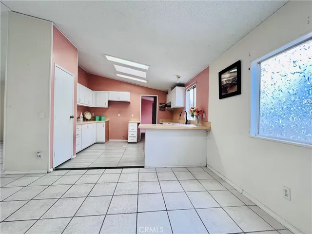 1560 S Otterbein Avenue 20, Rowland Heights, California 91748