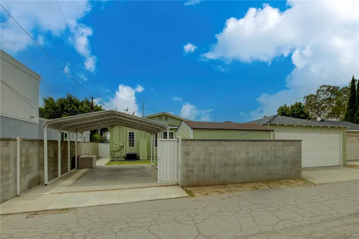 1303 Electric, Gardena, California 90248