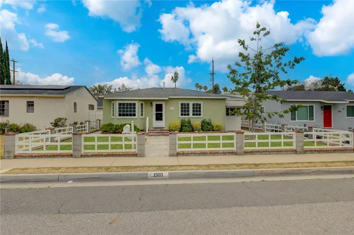 1303 Electric, Gardena, California 90248