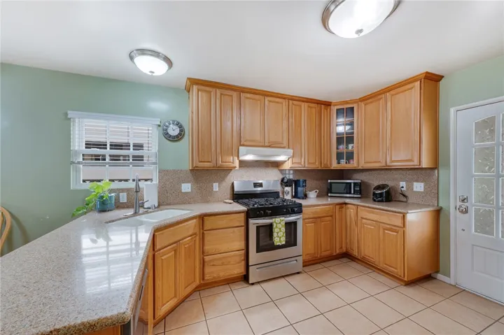 1303 Electric, Gardena, California 90248